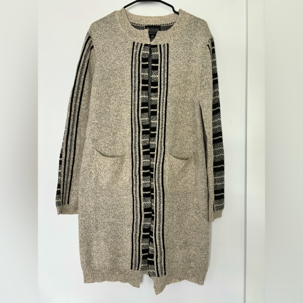 Mia Madison long lined cardigan with pockets size large